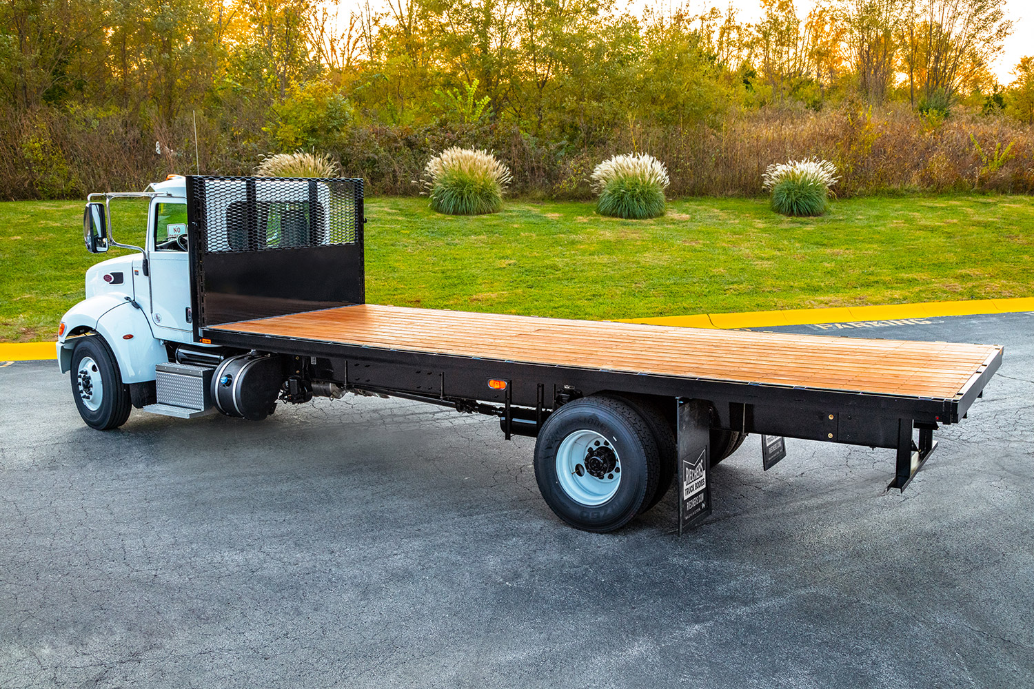 platform truck beds