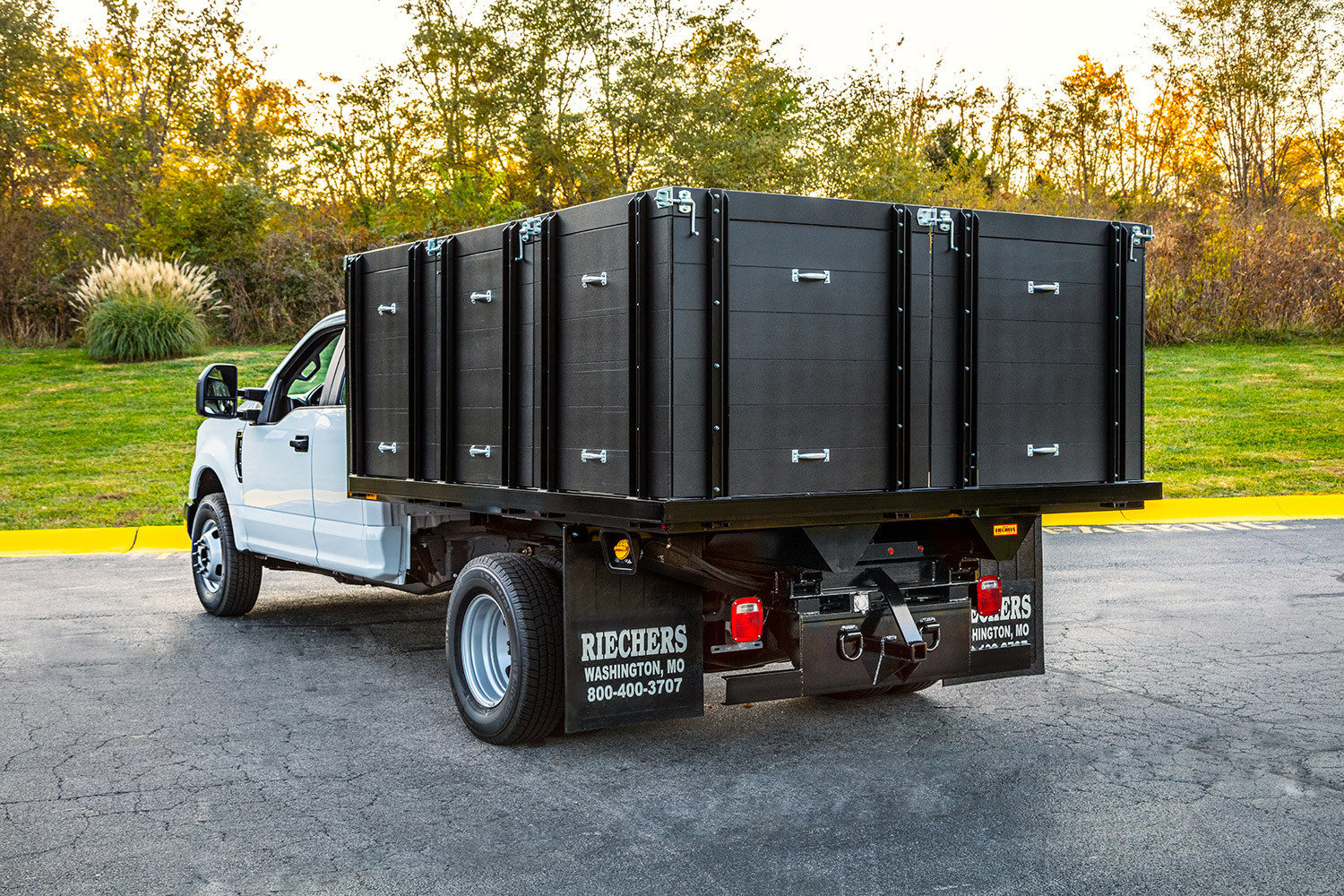 custom stake truck bed